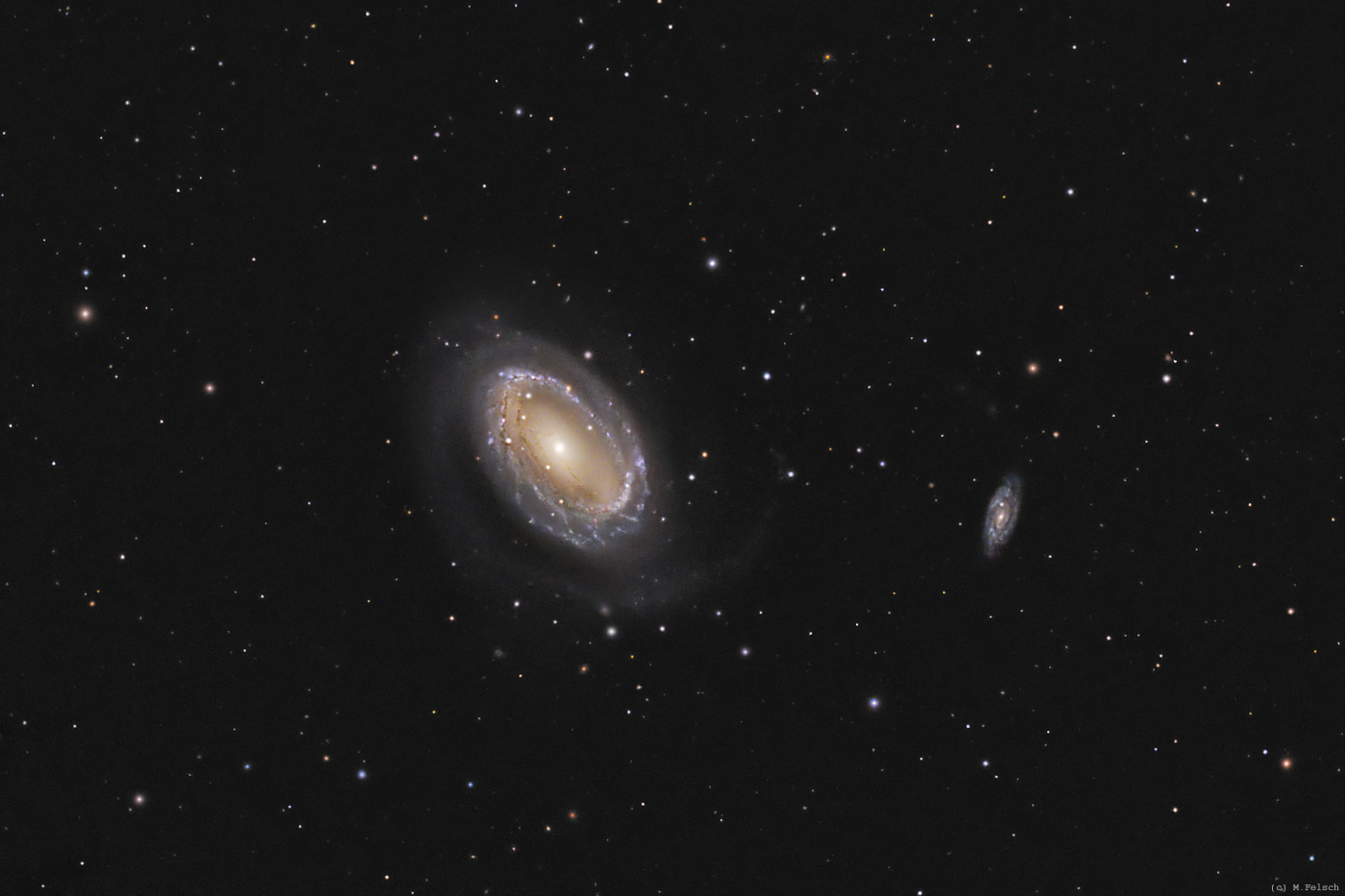 ngc 4725